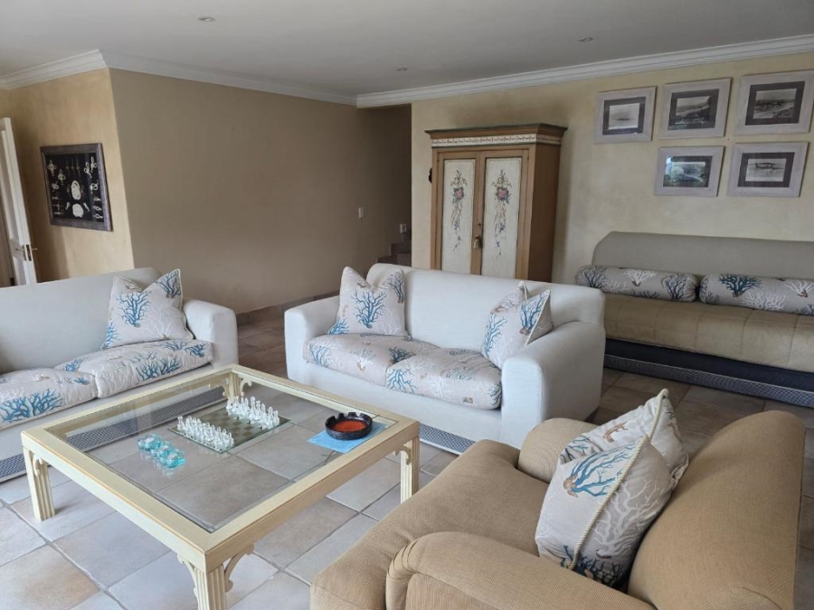To Let 5 Bedroom Property for Rent in Lower Robberg Western Cape